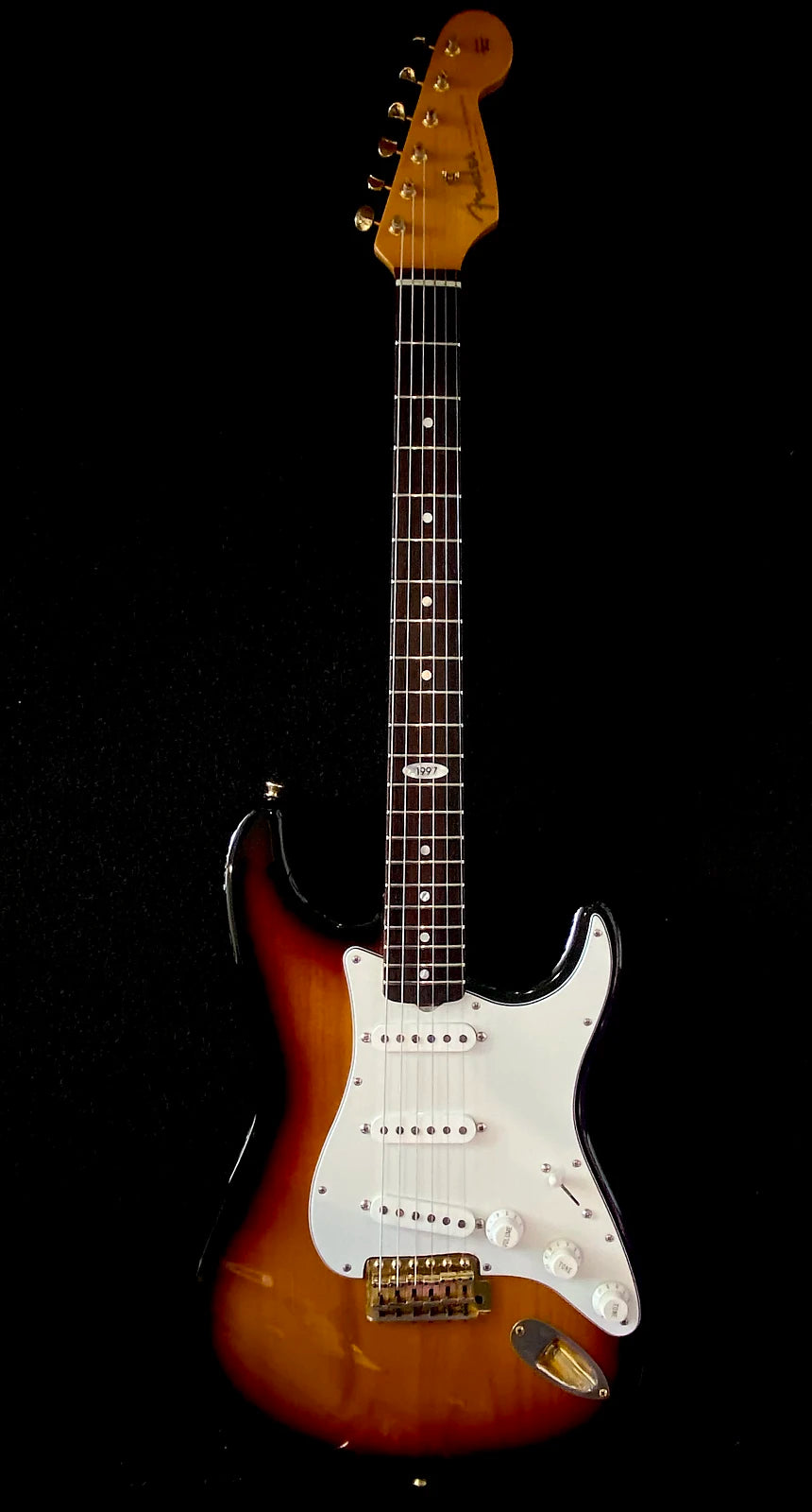 USED* Fender 1997 Collector's Edition Stratocaster – Dan's Music USED* Fender 1997 Collector's Edition Stratocaster – Dan's Music