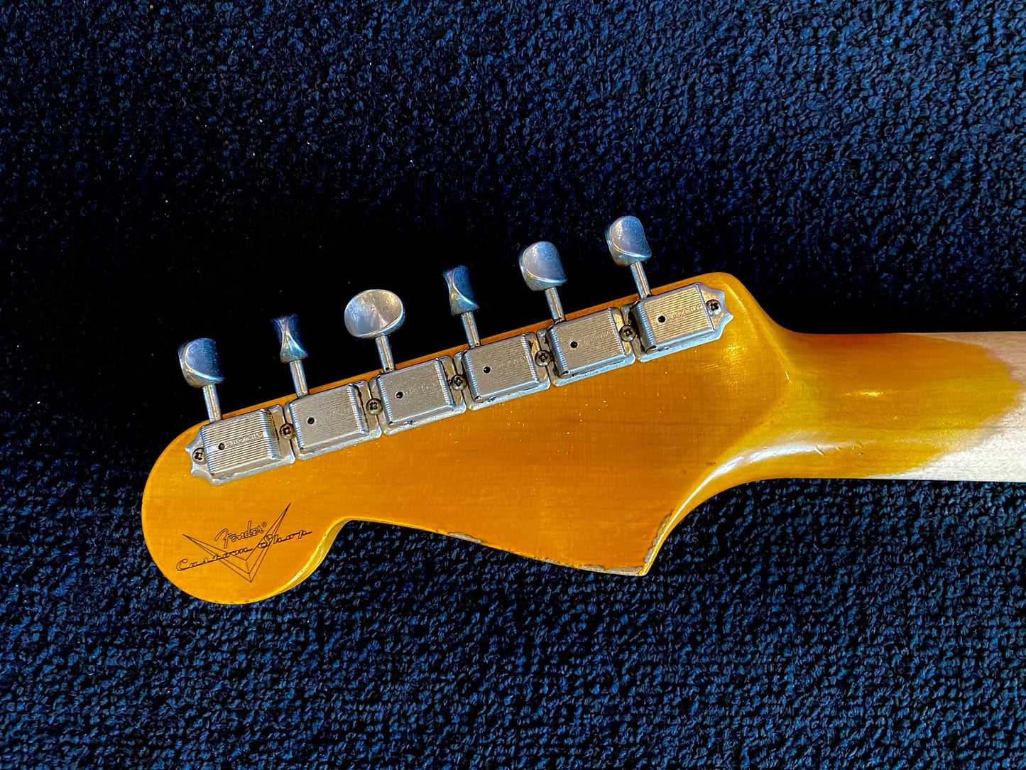 Fender Custom Shop '61 Stratocaster Heavy Relic Super Faded Aged Sunburst