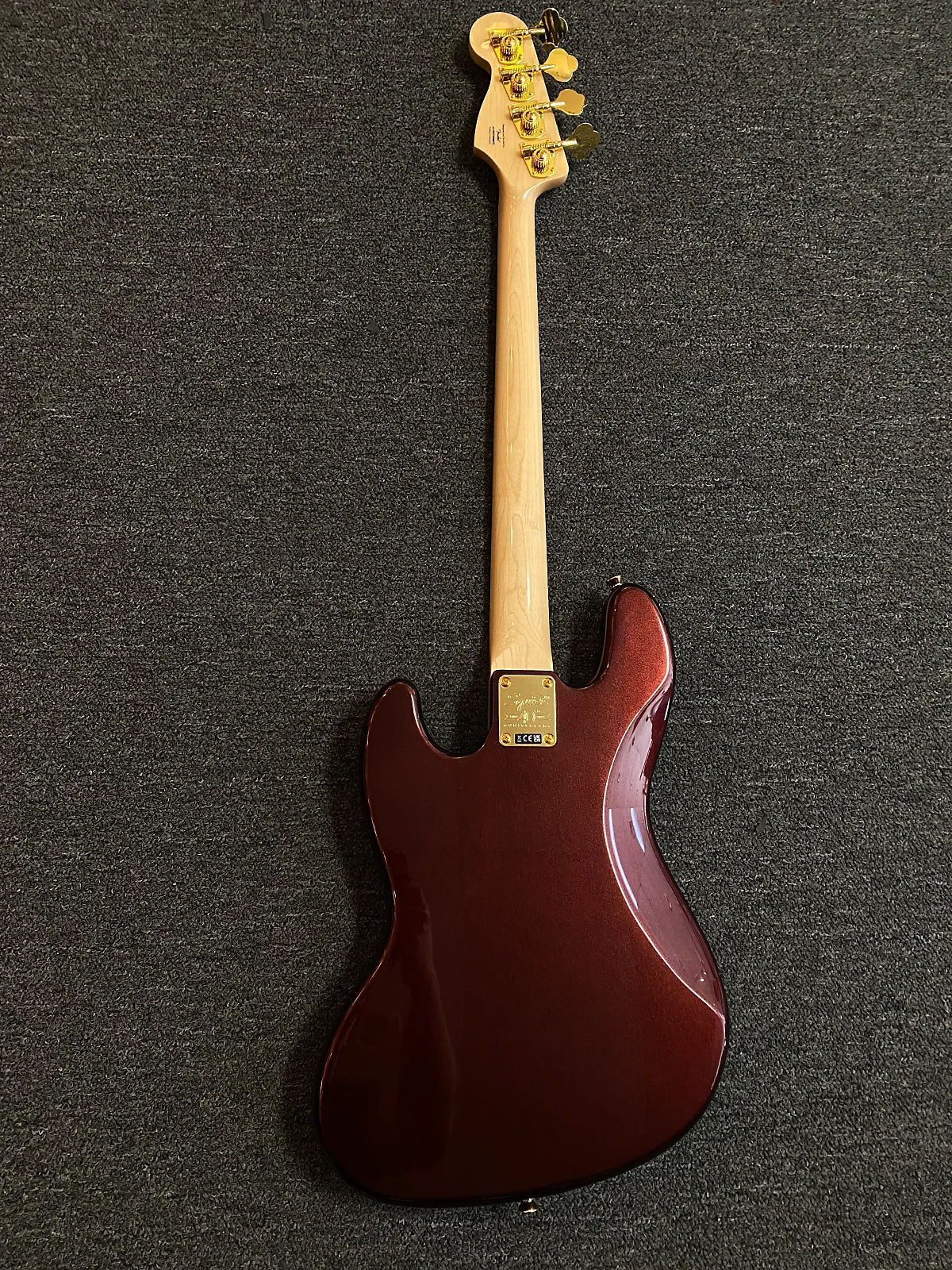 Squier 40th Anniversary Jazz Bass Gold Edition