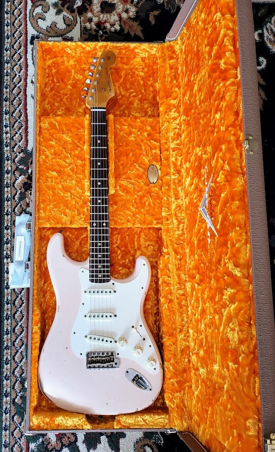 Fender Custom Shop 59 Stratocaster Relic Shell Pink